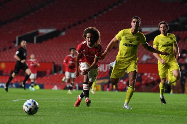 否在莱切开 否在莱切开